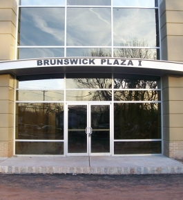 Brunswick Plaza, NJ 2 Alumiframe